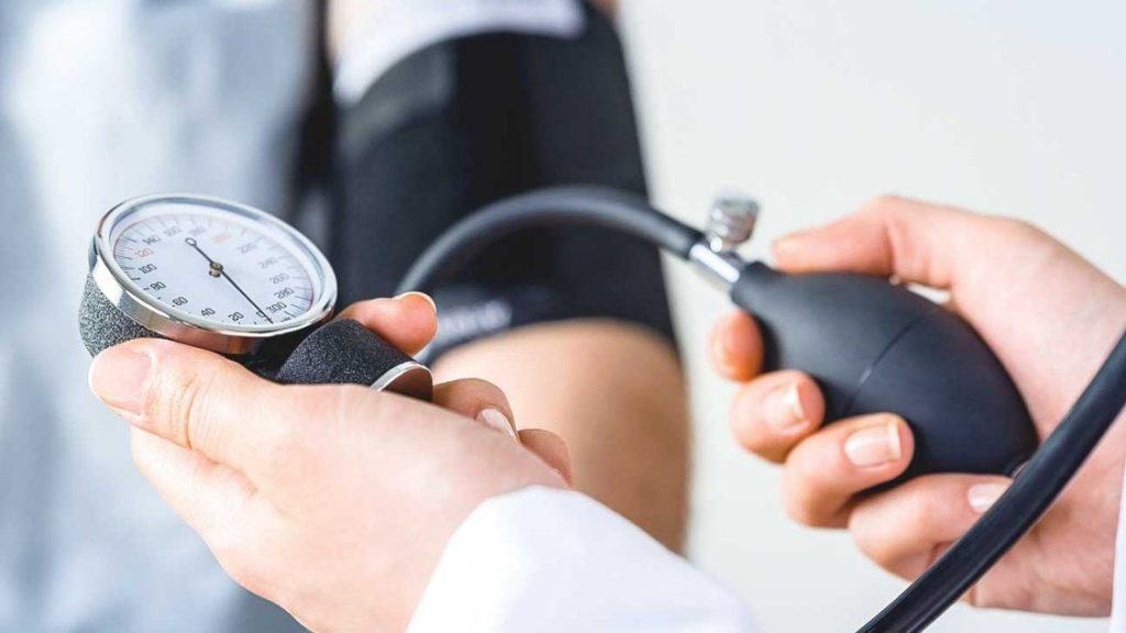 Huyết áp thấp: Nguyên nhân, triệu chứng và cách xử lý