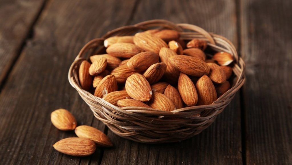 Món ăn nhẹ giàu protein giúp kiểm soát đường huyết