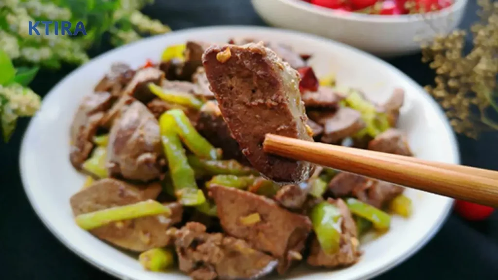 Thiếu máu ăn gì tốt? Top thực phẩm bổ máu ít người biết KTIRA